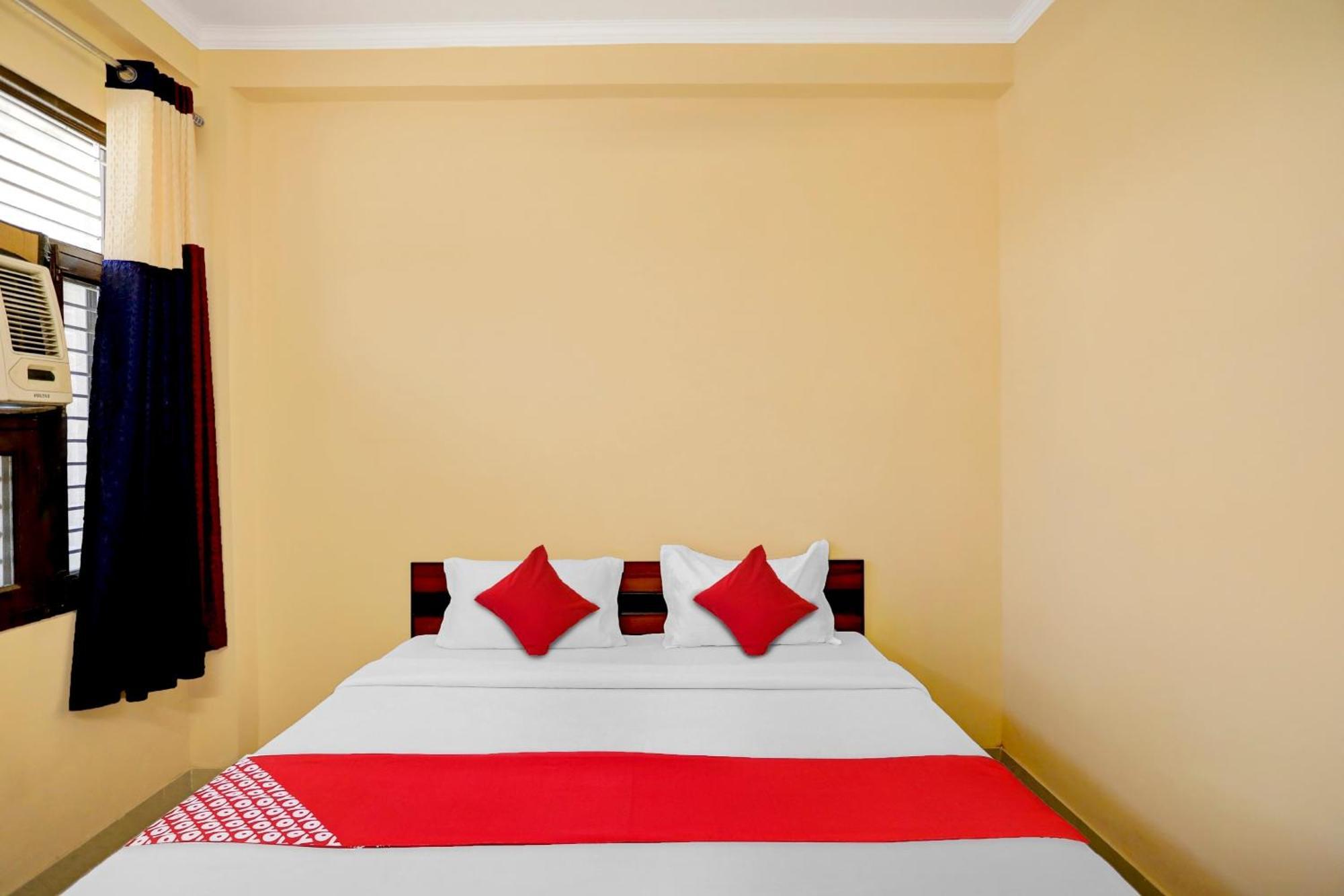 Hotel O Pari Hotel Газиабад Экстерьер фото